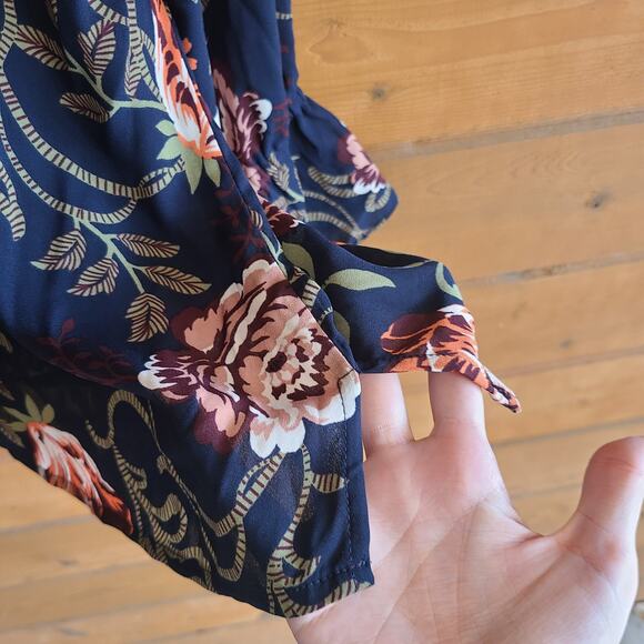Loft Outlet Navy Floral Long Sleeve Blouse Flowy Long Sleeve Large Boho Top - Picture 5 of 6